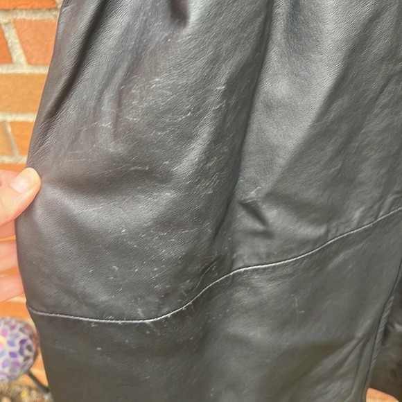 Vintage Black Leather Women’s Trenchcoat XXL Burk’s Bay - Picture 5 of 17